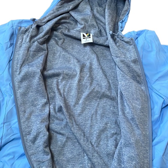 Voyager - Women’s Reversible Windbreaker Jacket - Picture 3 of 6